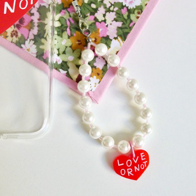 Love or not（ラブオアノット）の「[MADE]Red Love-Pearl Pink Beads Strap（Toys/Key Holders）」