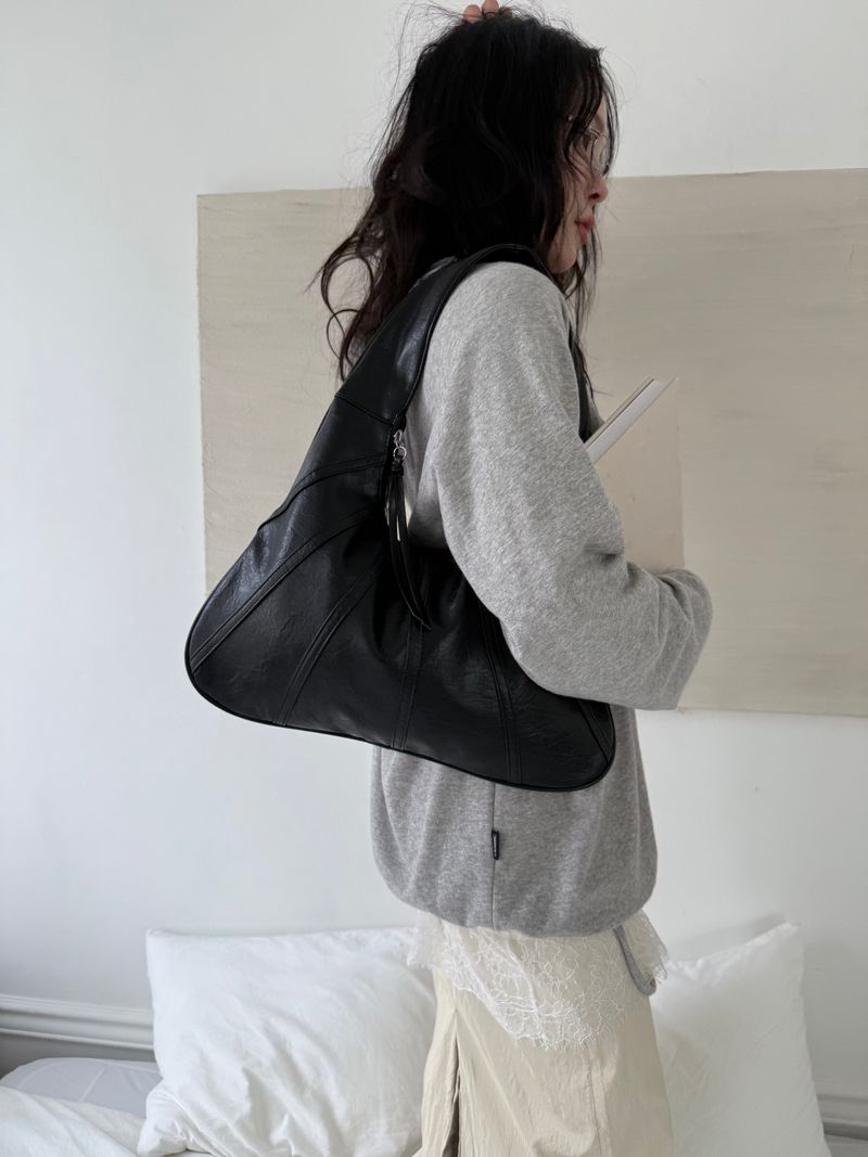 coferry(コフェリー)の「Leather Mush Bag (black)(Bags)」