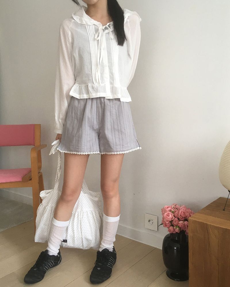  [MADE] Sopte Eyelet Lace Short Pants