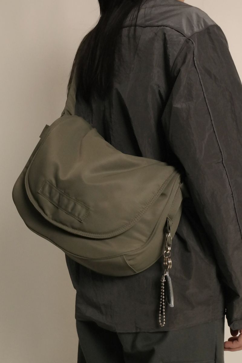 semicircle khaki