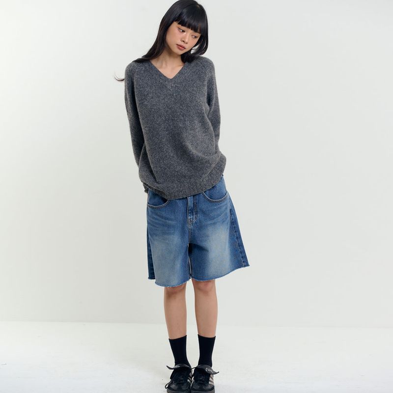 Soft Brushed V-Neck Knit Charcoal
