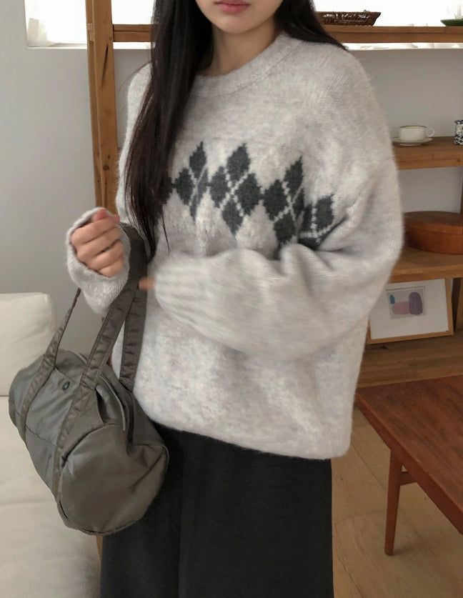 Danters Hairy Argyle Round Knit