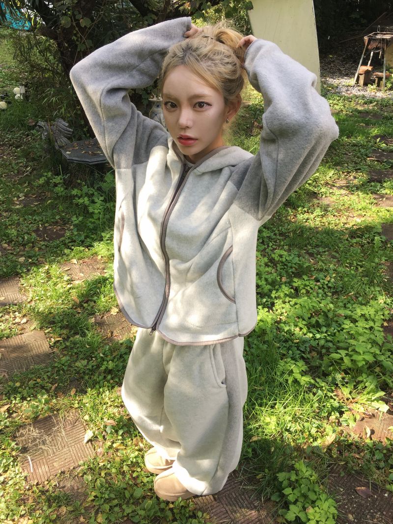 [SET] Fluffy Winter Fleece Zip-Up (3c)