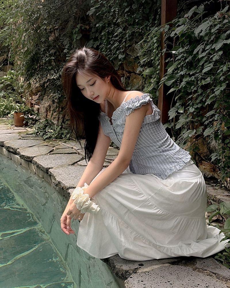 Roen sleeveless blouse