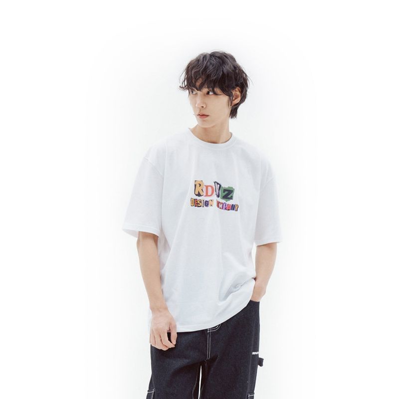 RDVZ（ランデブー）の「カレッジロゴTシャツ（トップス）」