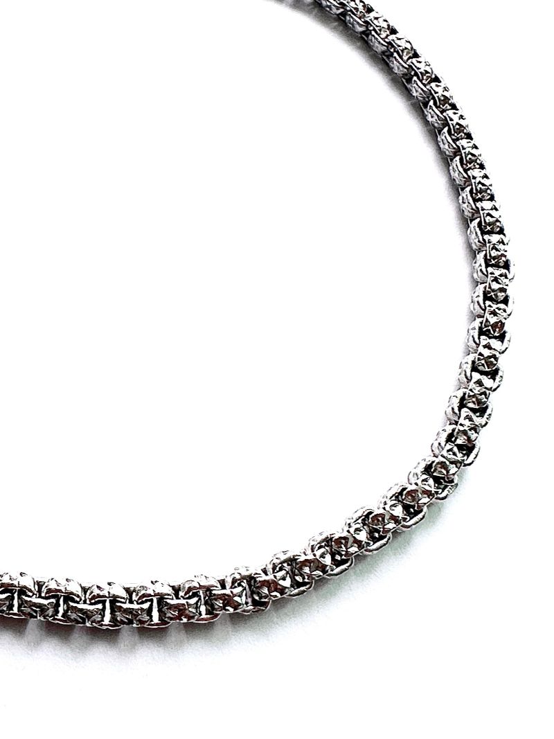 Titan Box Chain Necklace