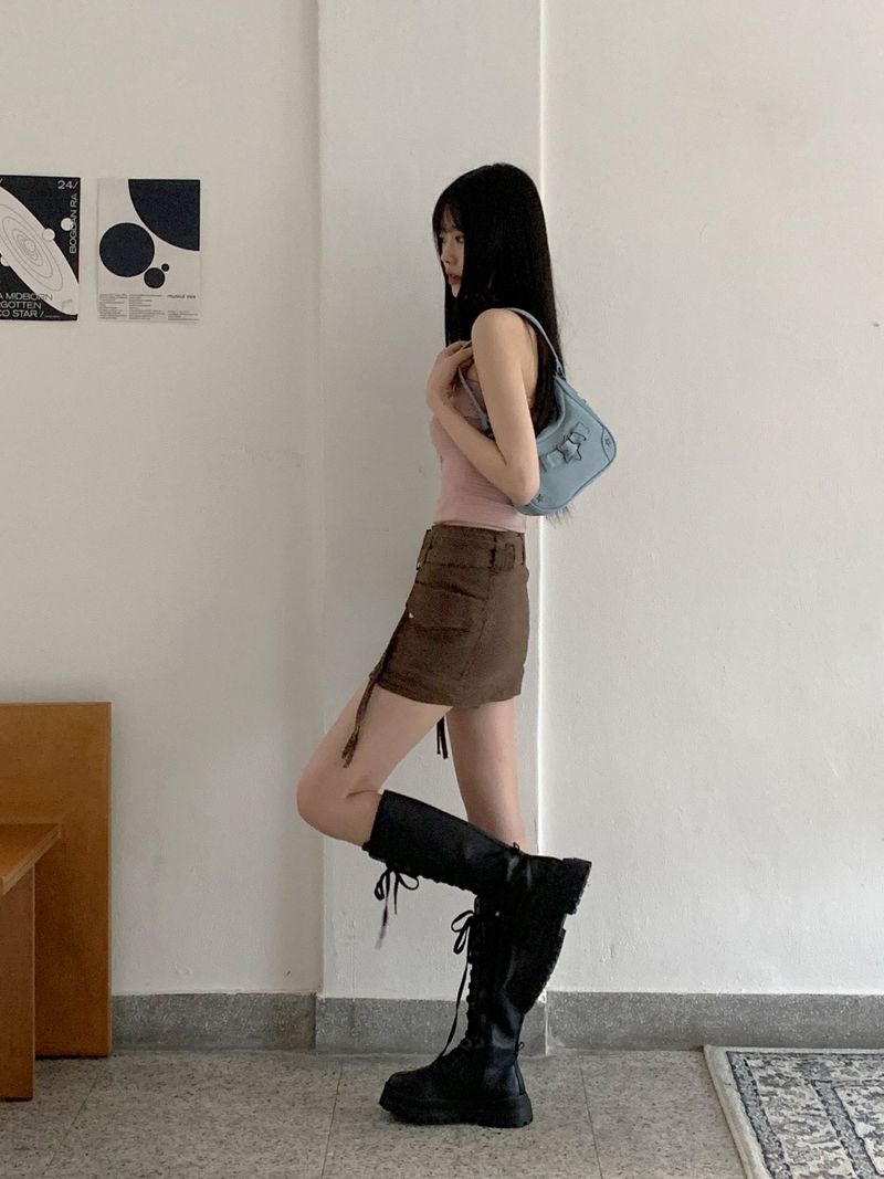 WONDER WONDER（ワンダーワンダー）の「Paren Pleated Semi-Crop Banding Tube Top（Tops）」
