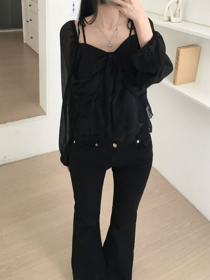 cheek ribbon blouse (2 colors)