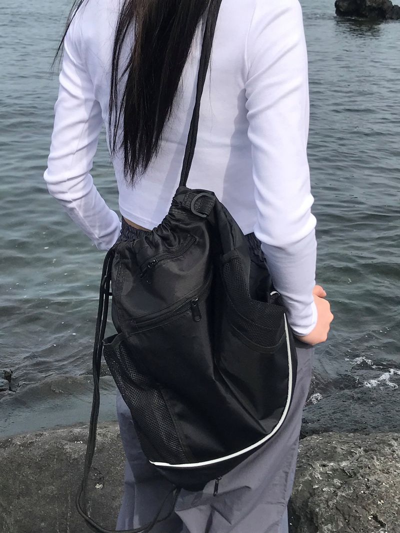 Arco iris（アルコイリス）の「Black widow backpack（Bags）」