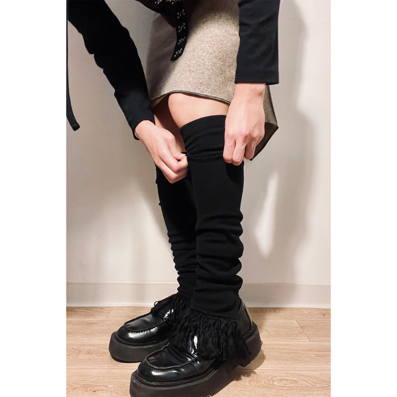 KNIT FRINGE LEG WARMER