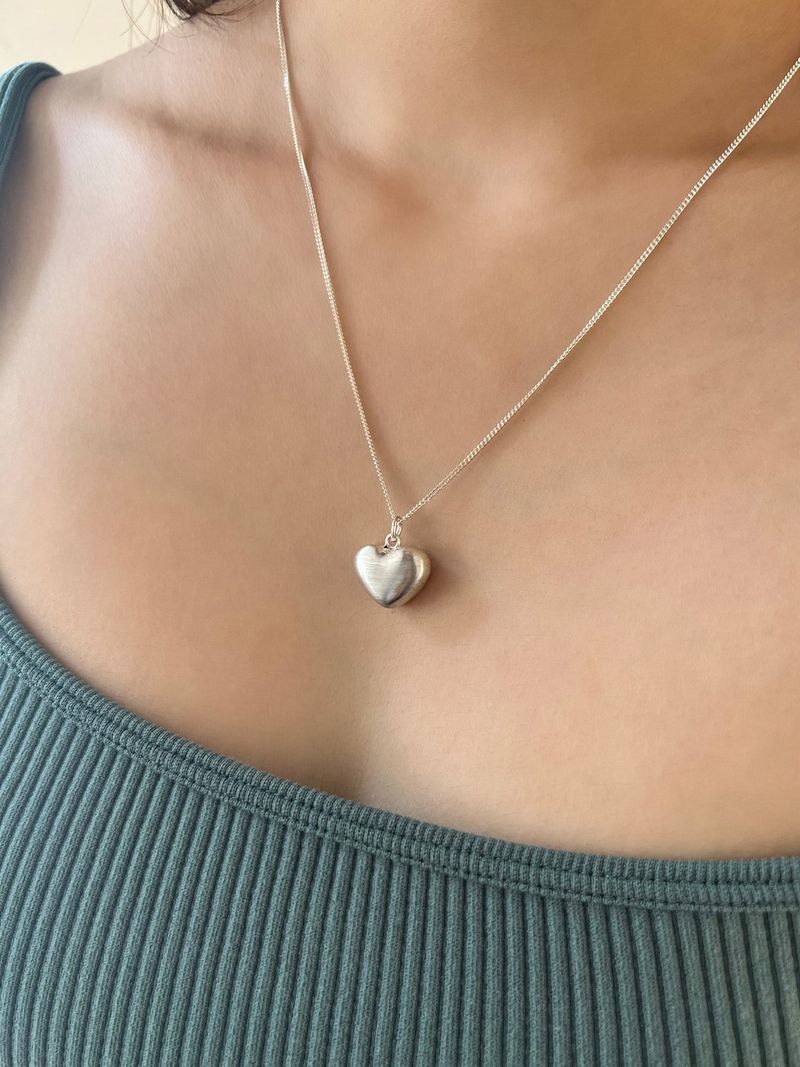 Glowing necklace (silver)