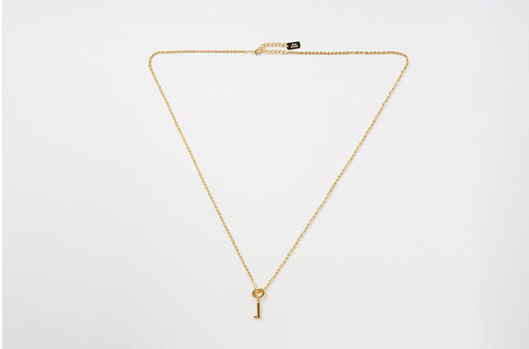 Lock pendant Necklace