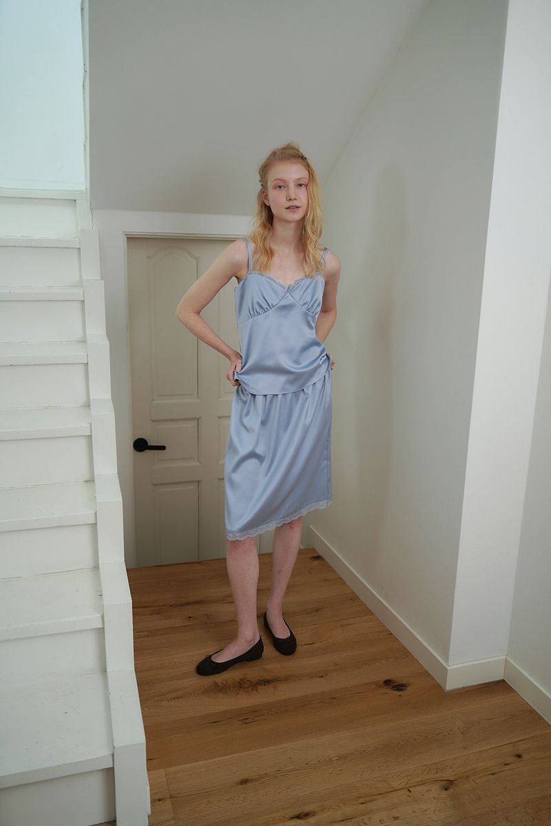 Satin lace top_skyblue
