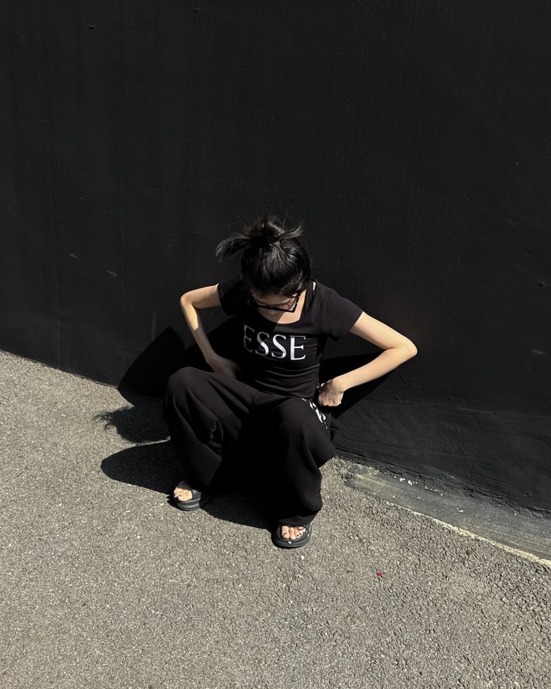 Esse crop tee