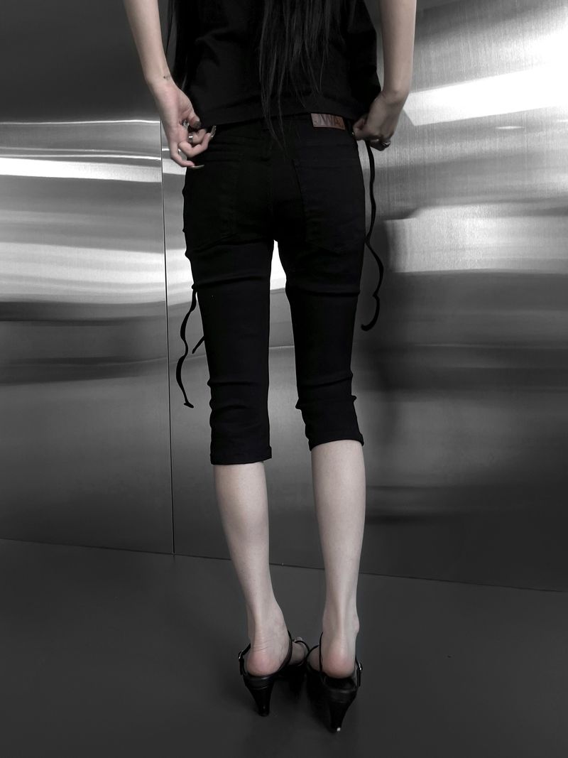slim fit slit capri denim