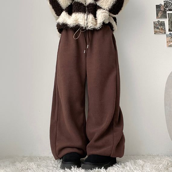 hijjoo（ハイチュー）の「Chelsea string banding fleece wide pants（Pants）」