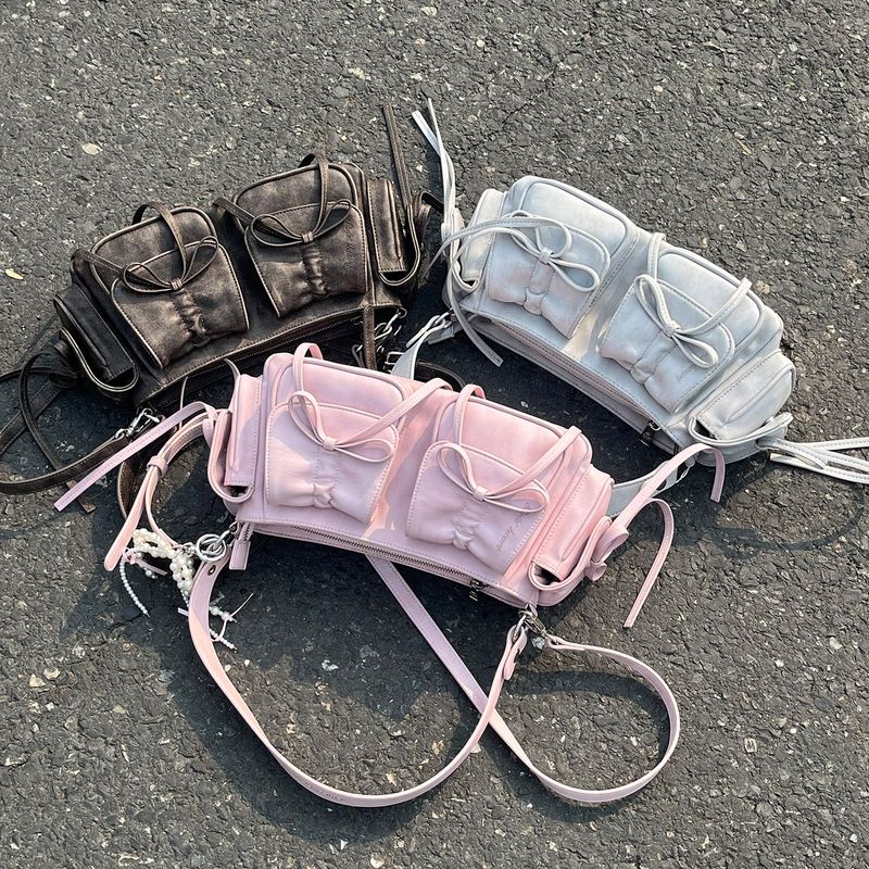 Roaming ballet-Bowknot baguette bag