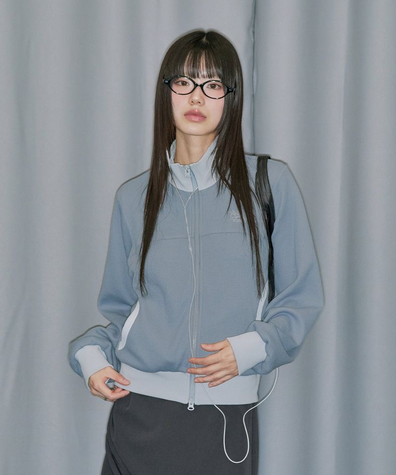 Sporty Waffle Round Pocket Zip-Up - DUSTY BLUE