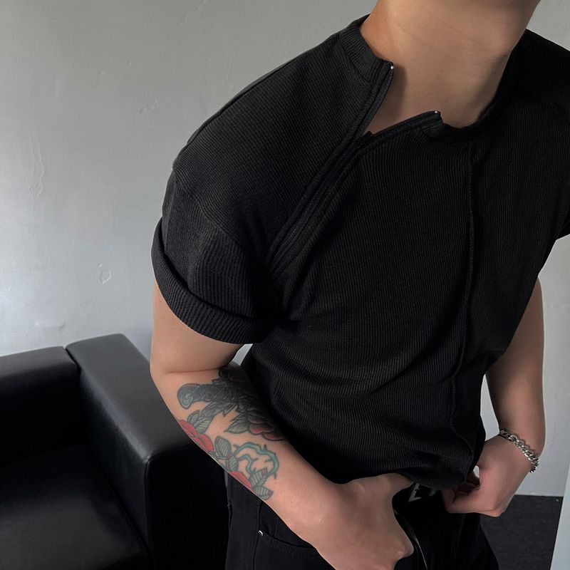 COZINESS（コジネス）の「DDP Muscle Fit Slit Short-Sleeved T-Shirt (3 colors)（Tops）」