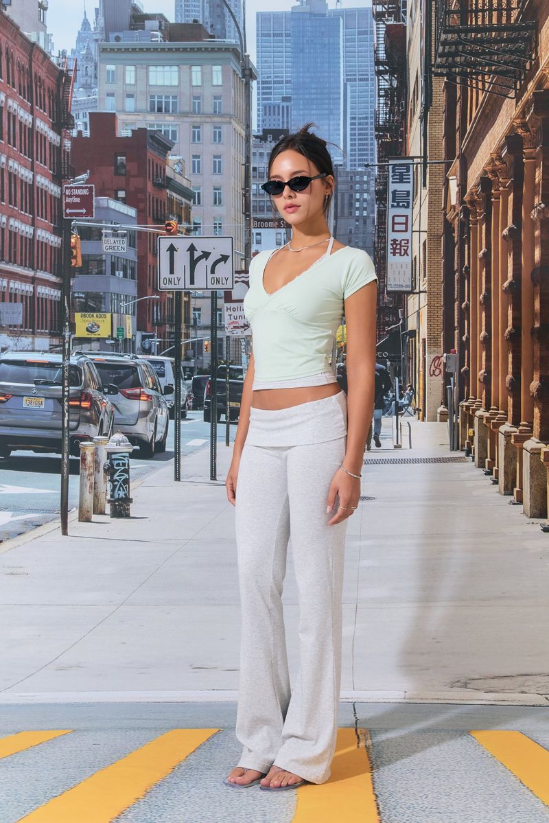 Monica V-Neck Tee (Cream Mint)