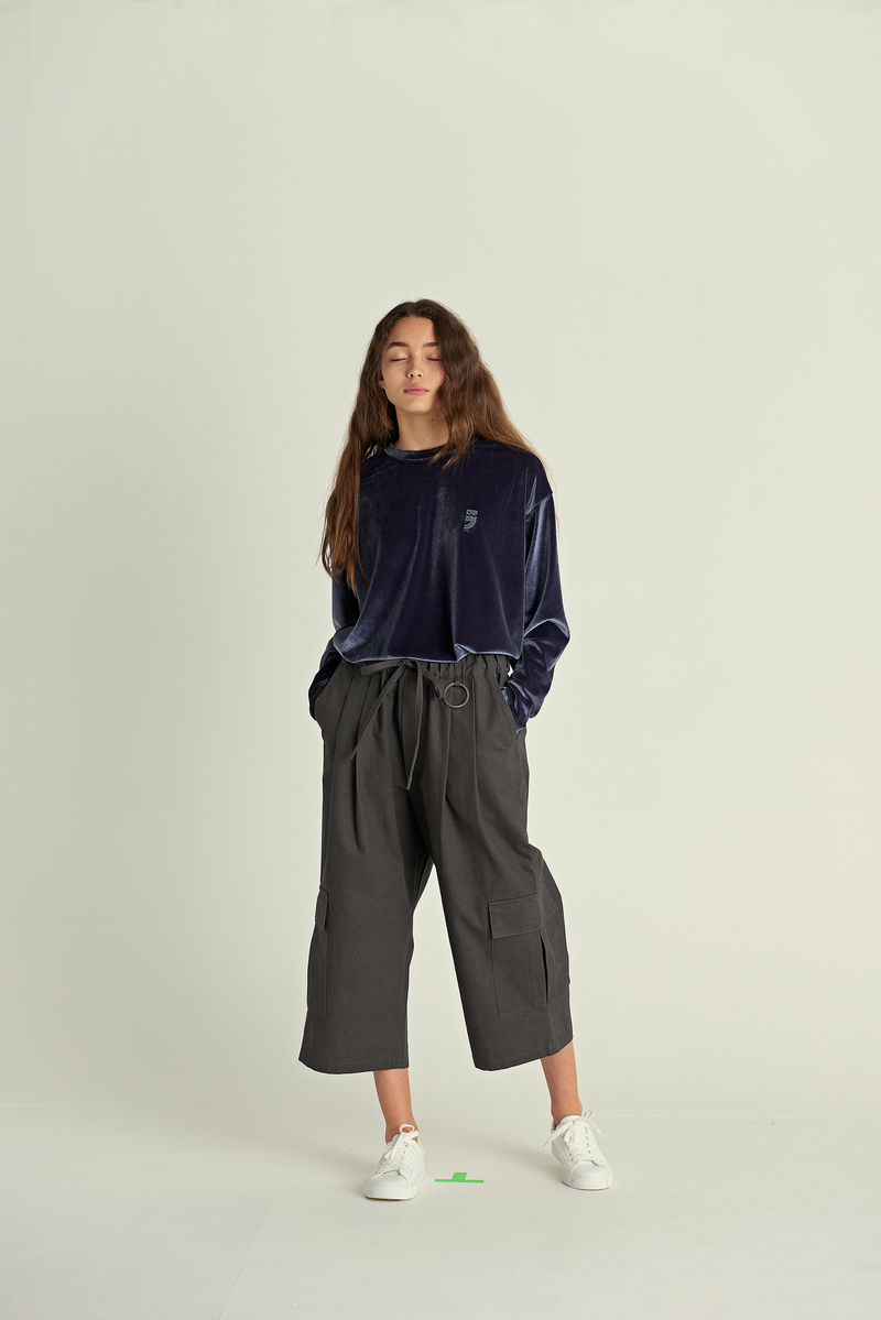 DROP-SHOULDER VELVET TEE (Charcoal)