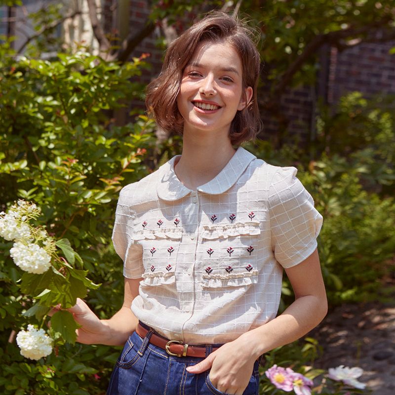 VITALSIGN(バイタルサイン)の「Little Flower Collar Blouse(Tops)」