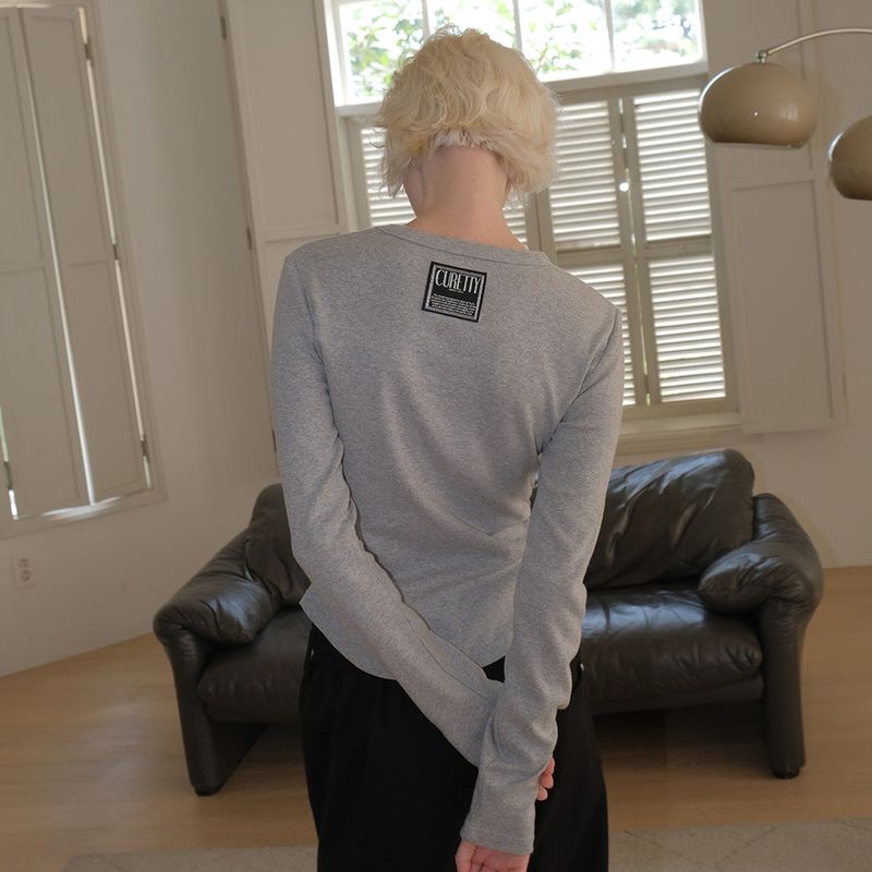 C 90SラインベーシックロングスリーブTシャツ_グレー