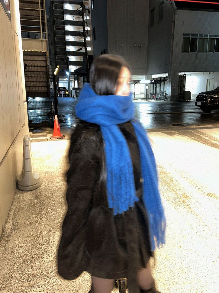 High-neck short strap coat