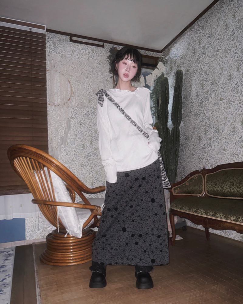 (3color) Shirring Diagonal Button Drape Hoodie Knit Tee