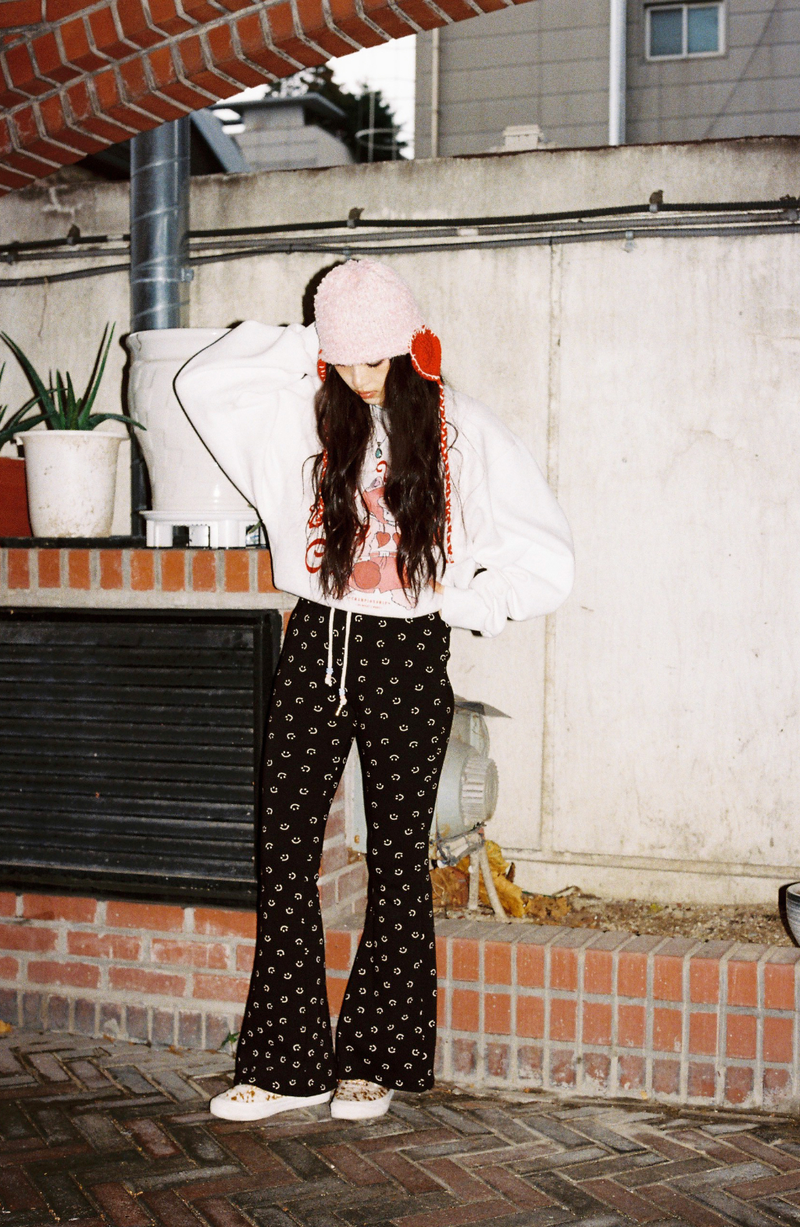 smile winter boot cut pants black