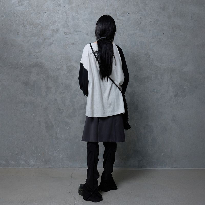 SLIP NECK BUTTON TOP