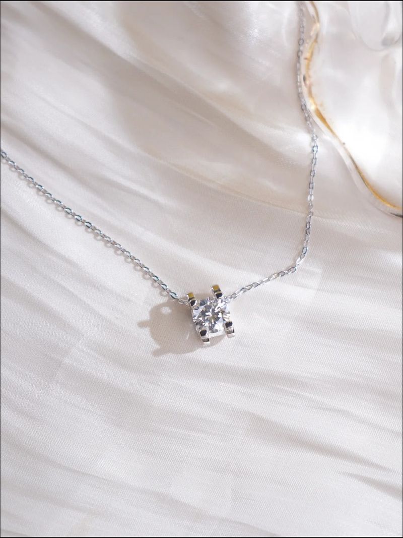 Beautiful bull head diamond necklace