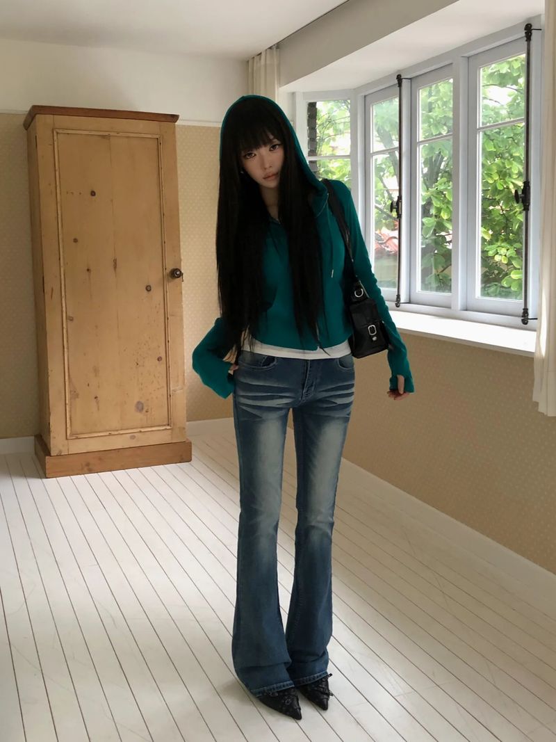 Devan Cat Washed Bootcut Denim Pants