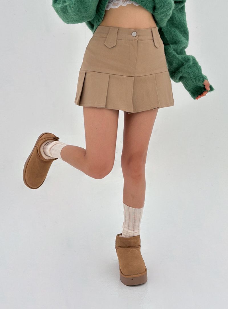 LOVELY PLATFORM SHORT UGGS