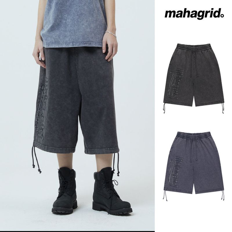 WASHED CUT OFF APPLIQUE SWEAT SHORTS