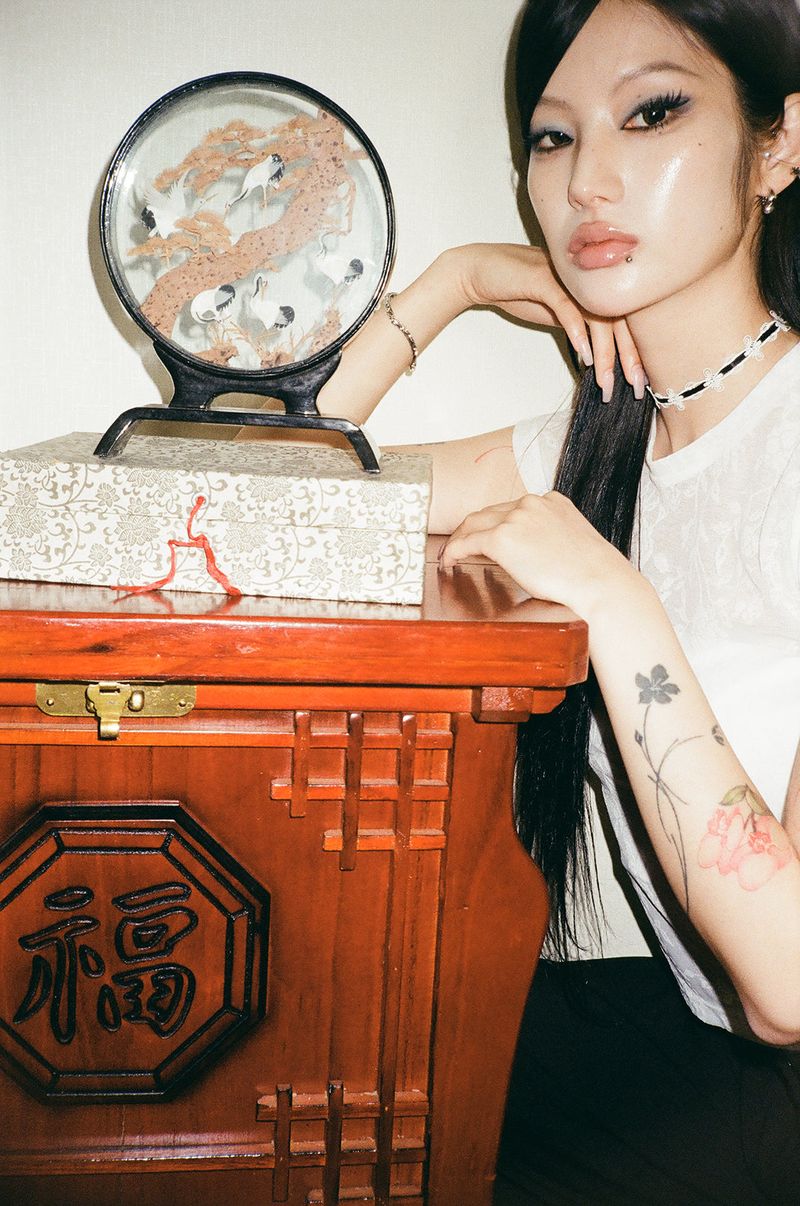 Me愛 - Mowol (暮月) choker (Black/White)