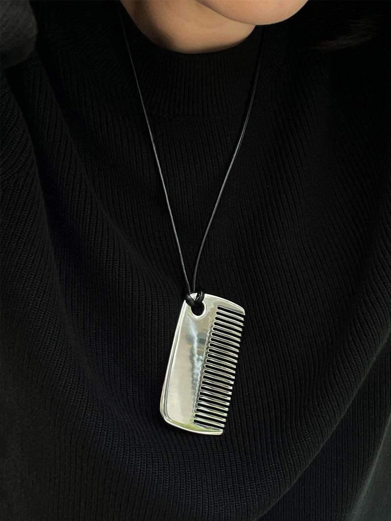 Comb Necklace