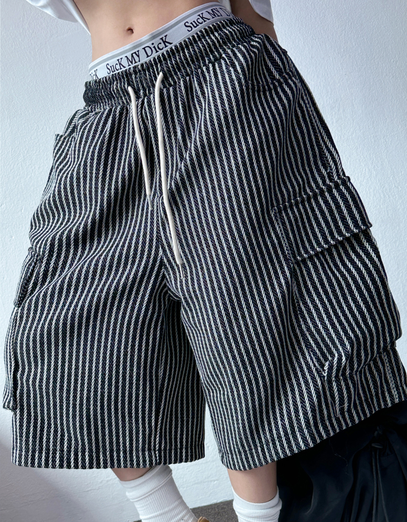 STRIPE CARGO BALLOON BERMUDA 💙🖤🤍2COLOR