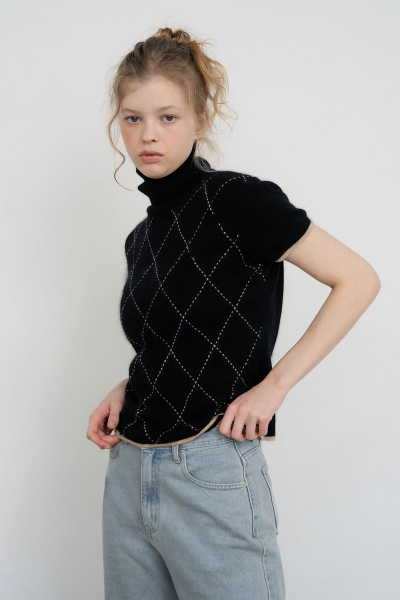 Argyle turtleneck half knit_black