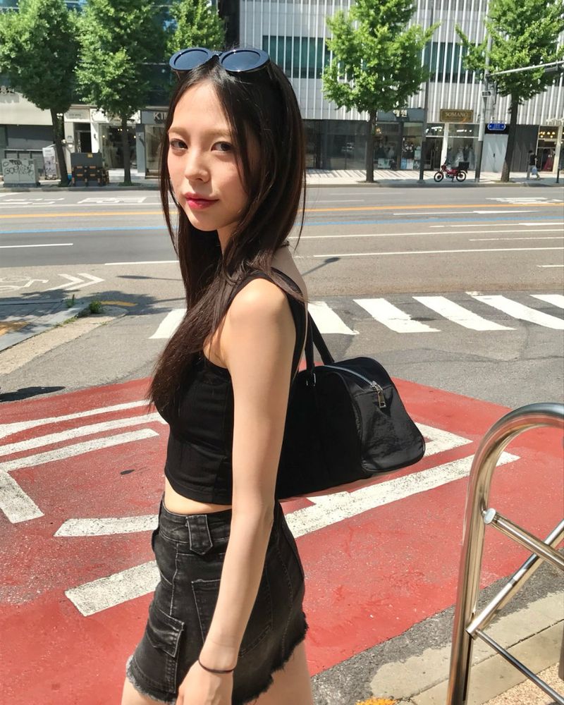 Cein sleeveless
