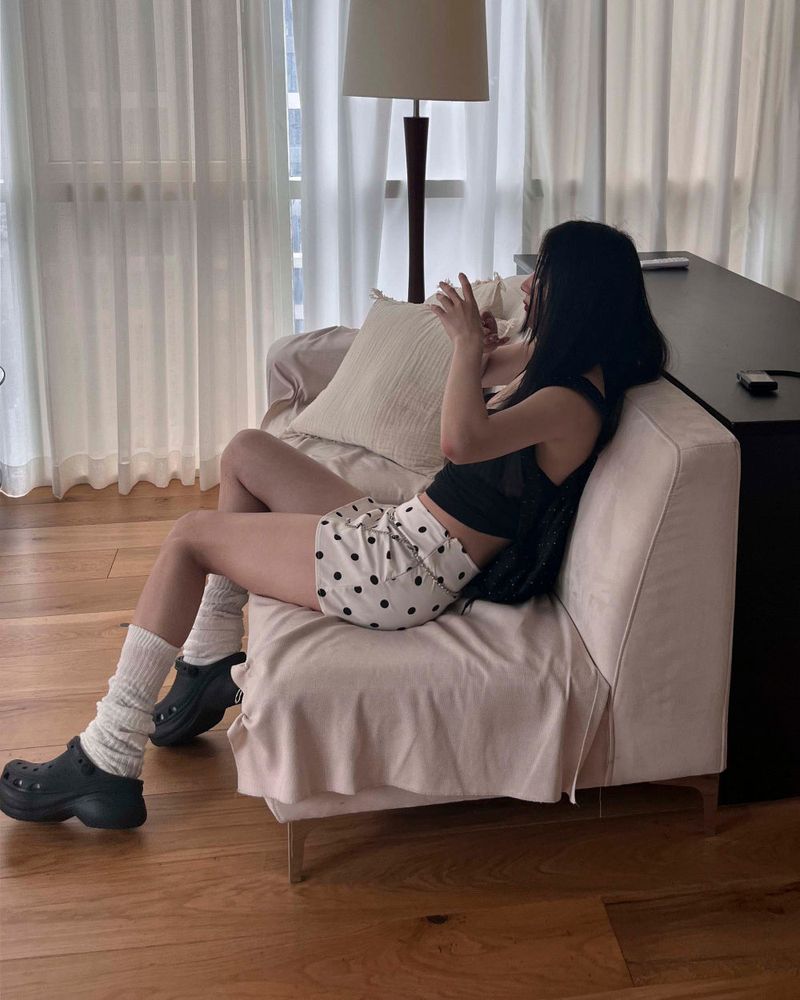 Dot mini skirt