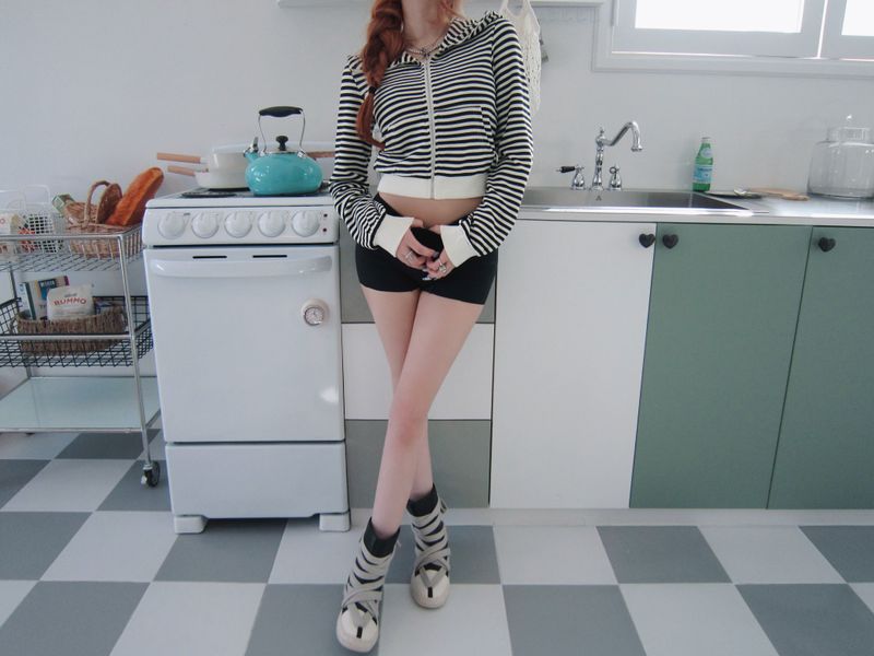 Cat hood zip-up