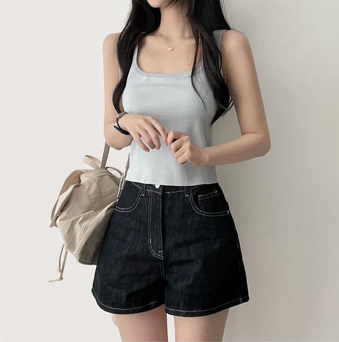Derming knit sleeveless shirt