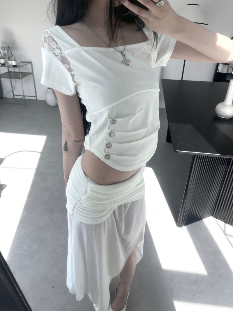 URBAN UNIQUE（アーバンユニーク）の「luel lace button short sleeve (2color)（Tops）」