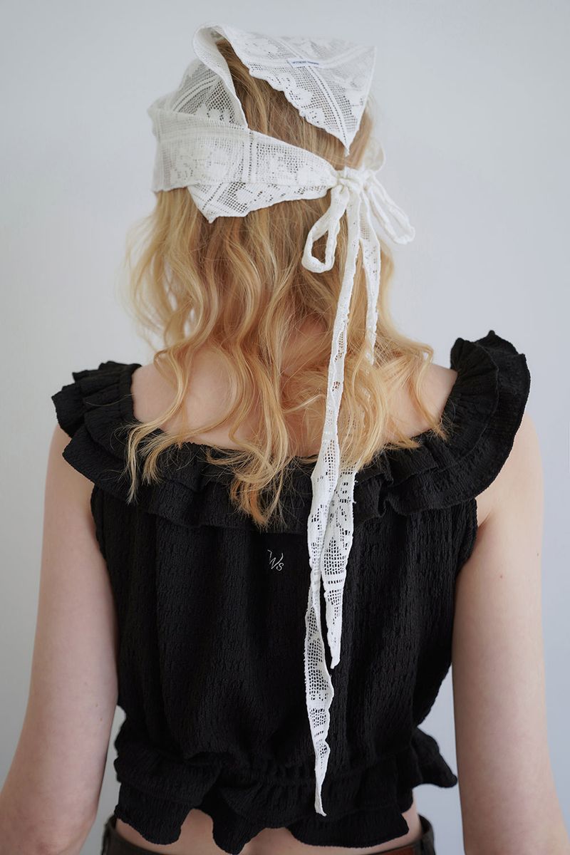 Pure frill blouse_black
