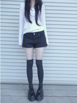 black short pants