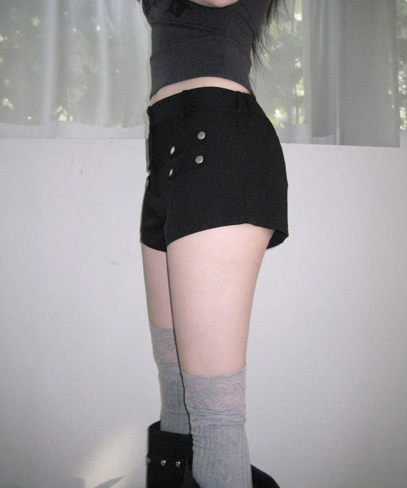 leon button shorts (2colors)