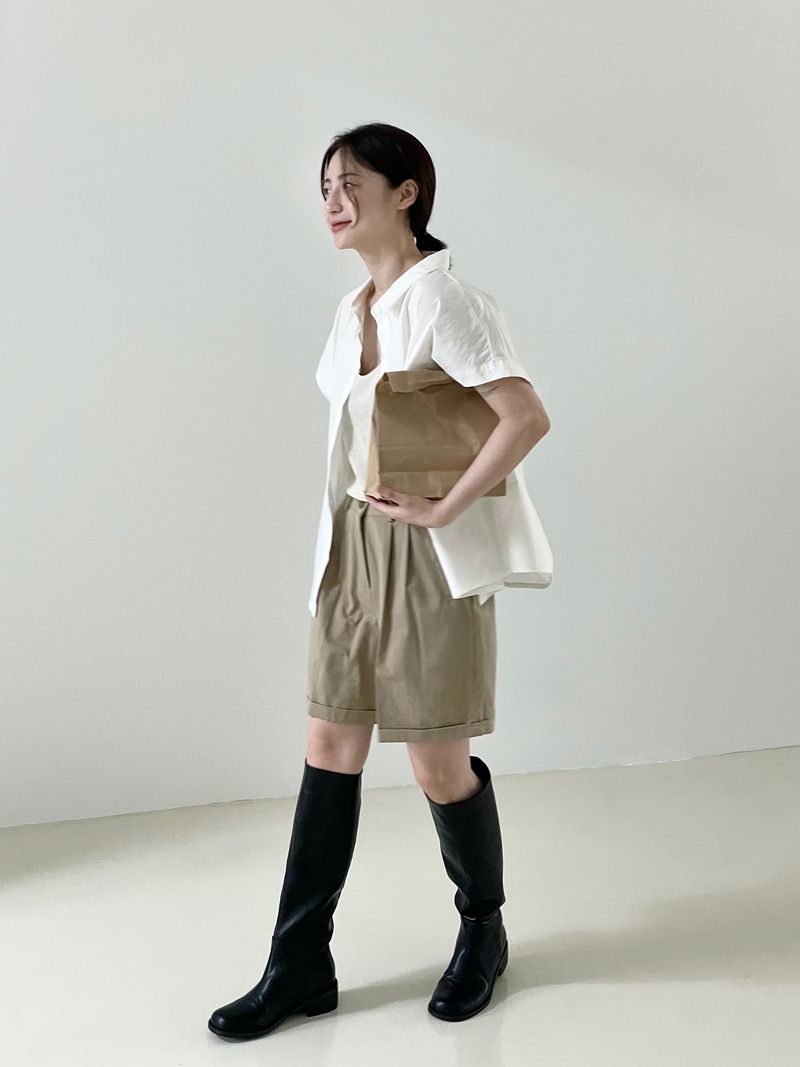 Rollup pintuck mini pants