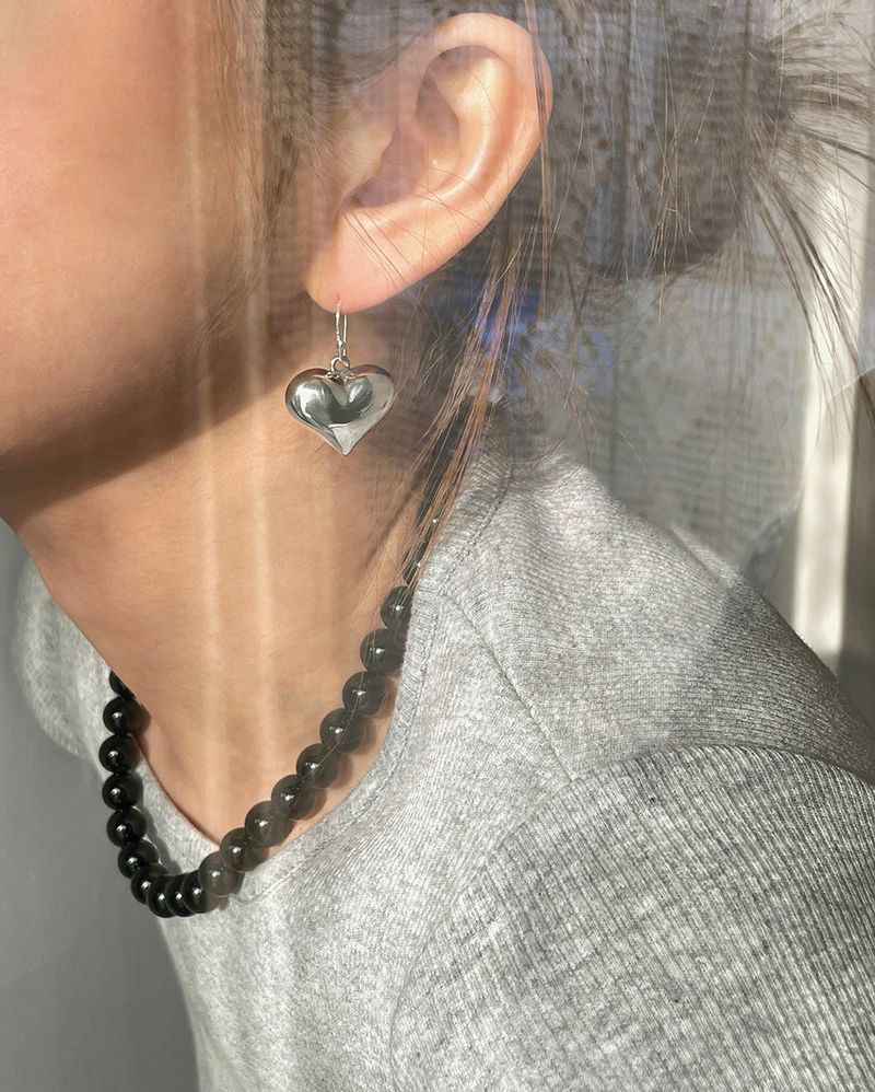 ANDEZVOUS（アンデビュー）の「ピーチハートピアス（アクセサリー）」
