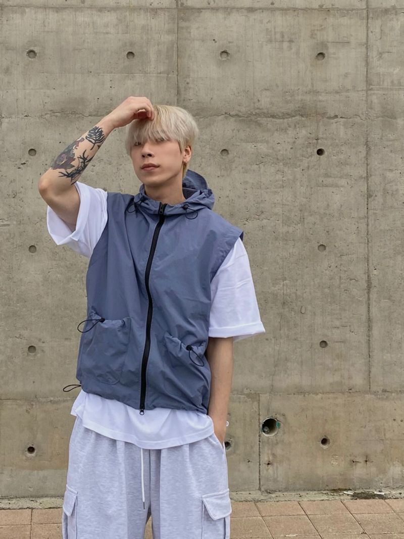 Nylon Pocket Hooded Vest 3C